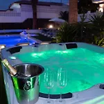 Palms Villa