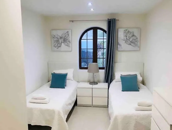 Palms Villa *
